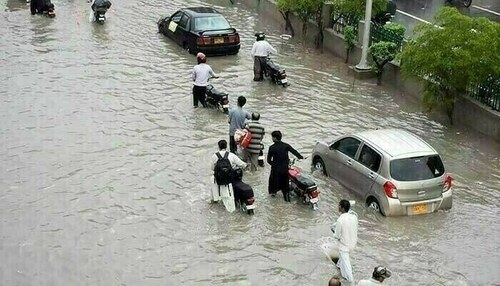 CM orders steps ahead of possible cloudburst, heavy rains