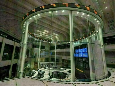 Japan&rsquo;s Nikkei down for third straight session