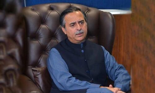Gadani to become first green ship breaking yard of country: minister