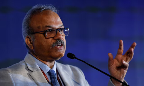 India’s drug regulator eyes lighter oversight, more AI to boost efficiency India’s drug regulator eyes lighter oversight, more AI to boost efficiency