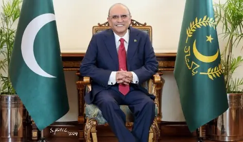 President Zardari pays tribute to PAF martyrs, veterans on Air Force Day President Zardari pays tribute to PAF martyrs, veterans on Air Force Day