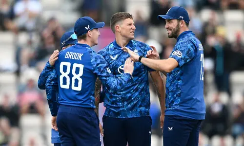 England thrash South Africa by record 342 runs in third ODI