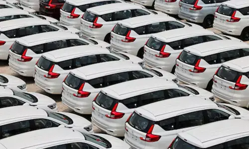 India tax cuts to boost festive season car sales, dealers body says