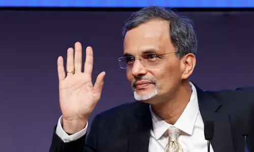 India&rsquo;s chief economic adviser says Trump&rsquo;s tariffs could shave 0.5% off GDP, Bloomberg News reports
