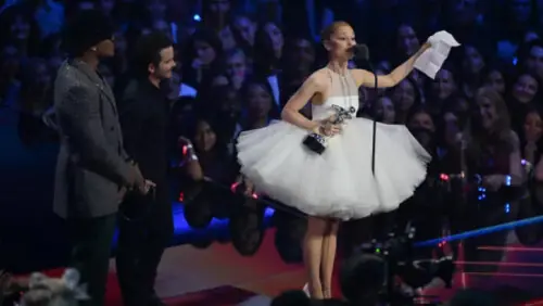 Ariana Grande wins top MTV Video Music Award