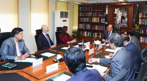 زرعی شعبے میں موسمیاتی چیلنجز سے نمٹنے کیلئے 90 ملین ڈالر کا اکیومن فنڈ، وزیرِ خزانہ کو بریفنگ