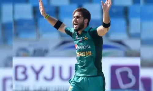 Usman Shinwari hangs up his boots in international cricket