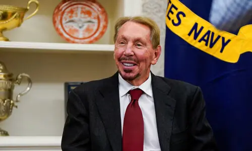Oracle takes a breather after AI-powered record run toward $1 trillion club