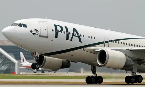 PIA temporarily suspends flight operations to Canada