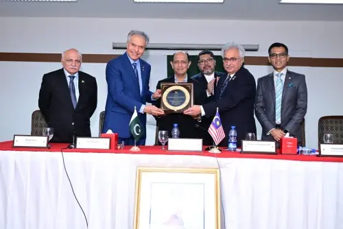Pakistani PM&rsquo;s visit to open up new economic opportunities: Malaysian HC