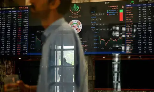 Stocks surge at bourse as SBP maintains status quo