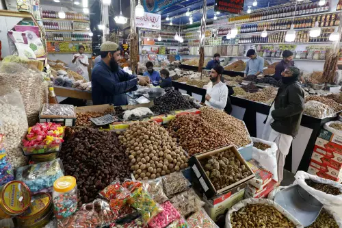 سیلاب کے باعث خوراک کی قیمتوں میں اضافہ، ستمبر میں مہنگائی 7 فیصد تک پہنچنے کا خدشہ