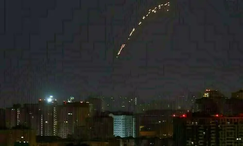 Russia’s Salavat petrochemical complex attacked by Ukrainian drones, governor says Russia’s Salavat petrochemical complex attacked by Ukrainian drones, governor says