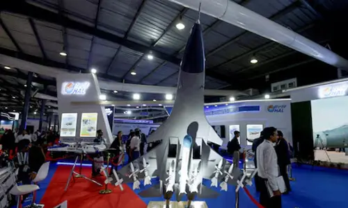India signs $7bn deal with HAL for fighter aircraft