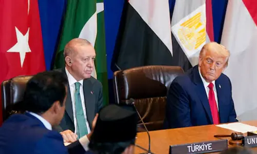 At White House, Erdogan to seek deal with Trump on F-35s