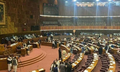 NA proceedings descend into chaos as PTI lawmakers stage walkout