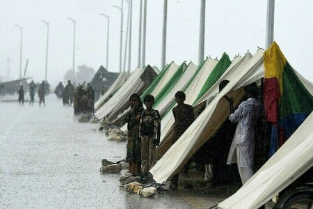 US delivers flood aid consignment to Pakistan
