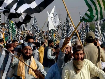JUI-F observes &lsquo;day of gratitude&rsquo;