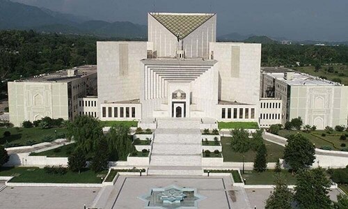 FBR tells SC: Chambers, CAs consulted before inserting Sec 4C in tax law