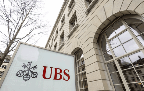 Swiss bank UBS mulls move to US to avoid new rules