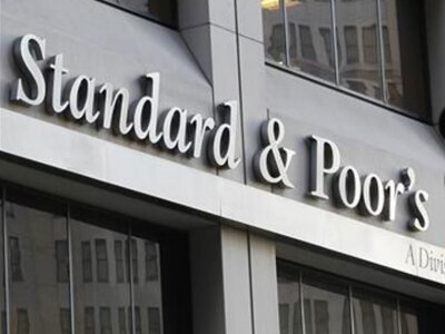 S&P 500, Nasdaq hit record highs