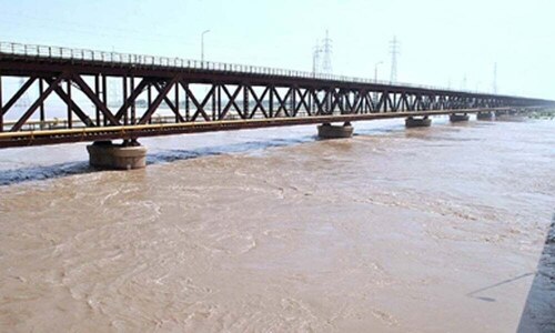 Waterways hit by unregulated construction: FFC underscores need for updating Pakistan&rsquo;s flood mapping systems