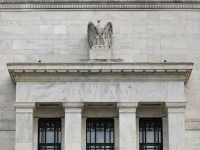 Asian currencies retreat on Fed&rsquo;s stance