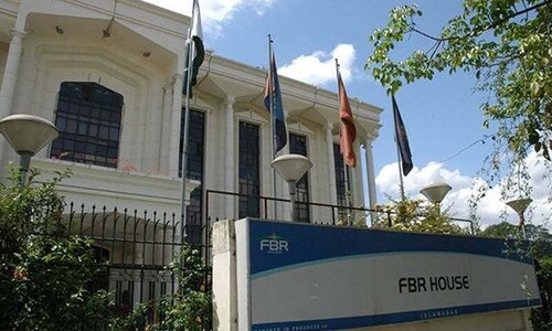FBR suspends senior officer on misconduct
