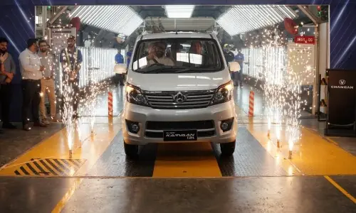 Master Changan sells 1000+ New Karvaan Power Plus 1.2L in 50 Days, Now Launches New Karvaan Power Comfort 1.2L