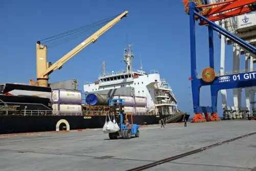 Pakistan courts US with pitch for new Arabian Sea port, FT reports