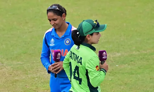 No handshakes again as India, Pakistan meet at Women’s World Cup No handshakes again as India, Pakistan meet at Women’s World Cup