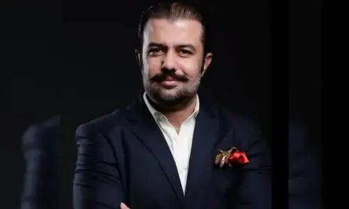 پاکستان ڈیفالٹ رسک میں کمی کے لحاظ سے دنیا میں دوسرے نمبر پر آگیا ، خرم شہزاد