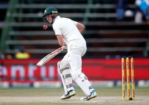 Test opener Renshaw bats way into Australia’s ODI squad Test opener Renshaw bats way into Australia’s ODI squad