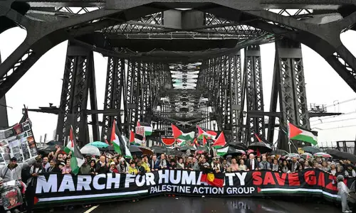Tens of thousands attend pro-Palestinian rally in Sydney
