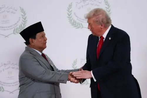Indonesian president asks Trump for meeting with son Eric in &lsquo;hot mic&rsquo; moment