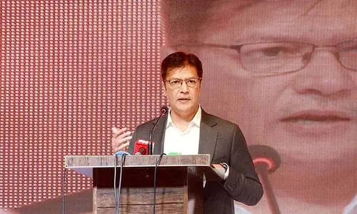 Tanveer calls for adoption of FPCCI&rsquo;s &lsquo;district economy&rsquo; model to boost inclusive growth