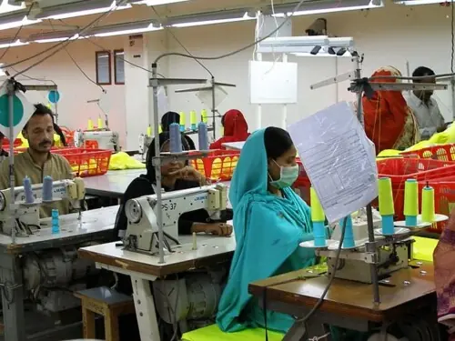 کاٹیج انڈسٹریز اور ایس ایم ایز، وزیراعظم کا صنعتی مستقبل کیلئے ایس ایم ای ایکو سسٹم کی ترقی پر زور
