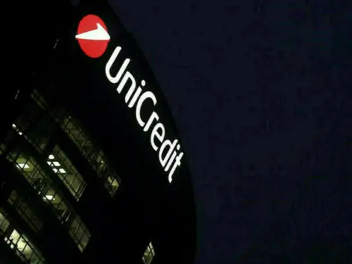 UniCredit confirms outlook after trading gains lift quarterly profit above forecast