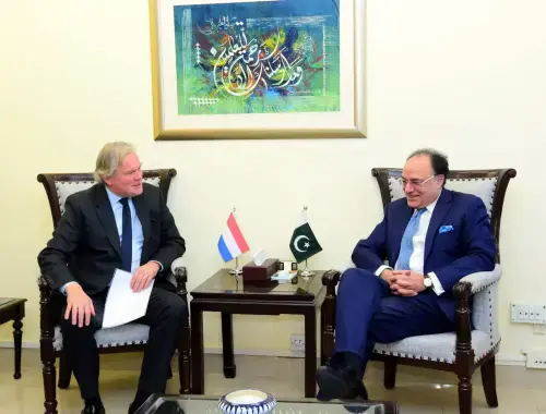 وزیر خزانہ اور ڈچ سفیر کی ملاقات ، دوطرفہ تجارتی تعاون بڑھانے کا عزم