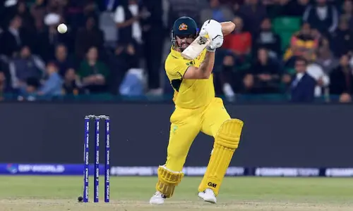 Australia fend off India in Adelaide to seal ODI series Australia fend off India in Adelaide to seal ODI series
