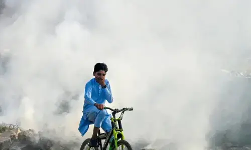 لاہور کا آلودہ شہر کی فہرست میں پہلا نمبر، فضائی معیار خطرناک سطح پر