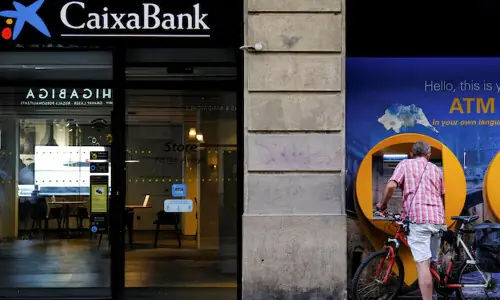 Caixabank&rsquo;s Q3 net profit falls 8% from same period in 2024