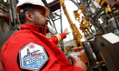 Pakistan awards first offshore oil exploration blocks for decades