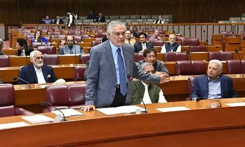 Trump peace plan disavowed as draft altered, Dar