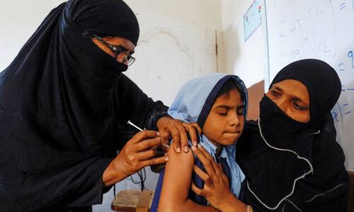 Bangladesh launches typhoid vaccination drive
