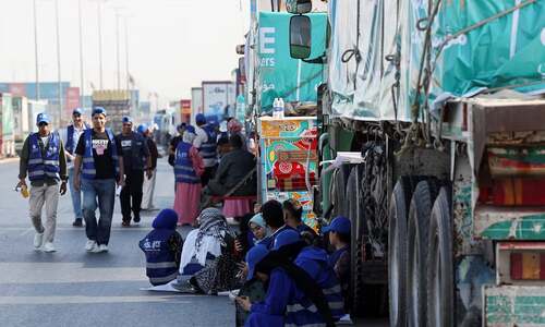 Israel, Hamas trade blame over truce violations