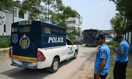 Islamabad police officer &lsquo;commits&rsquo; suicide