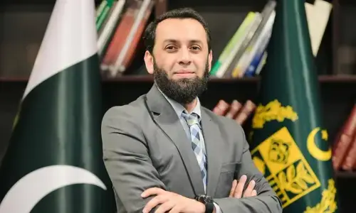 خفیہ سٹے باز کمپنیوں کے اشتہارات مقامی چینل کے دائرہ اختیار سے باہر ہیں، وفاقی وزیر اطلاعات