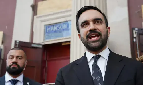 نیویار ک میئر کے الیکشن کے قابل اوباما کا ظہران ممدانی کو فون، انتخابی مہم کی تعریف