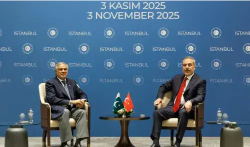 Dar, Turkish FM discuss Gaza crisis, vow to deepen bilateral ties